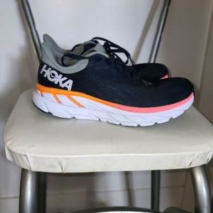 HOKA oneone clifton 7